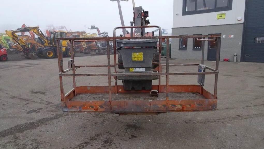 Sold - Electric Boom Lift - View 3